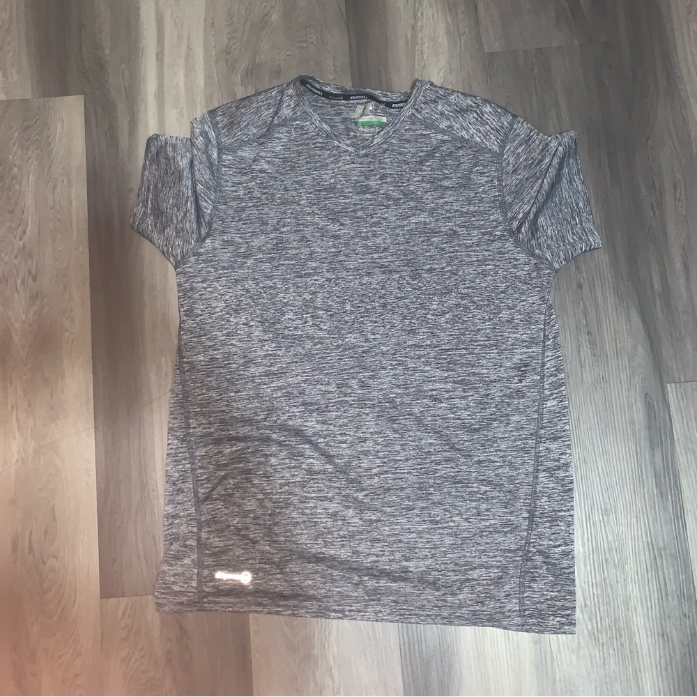 Russell v-neck tshirt size medium shirt gray black